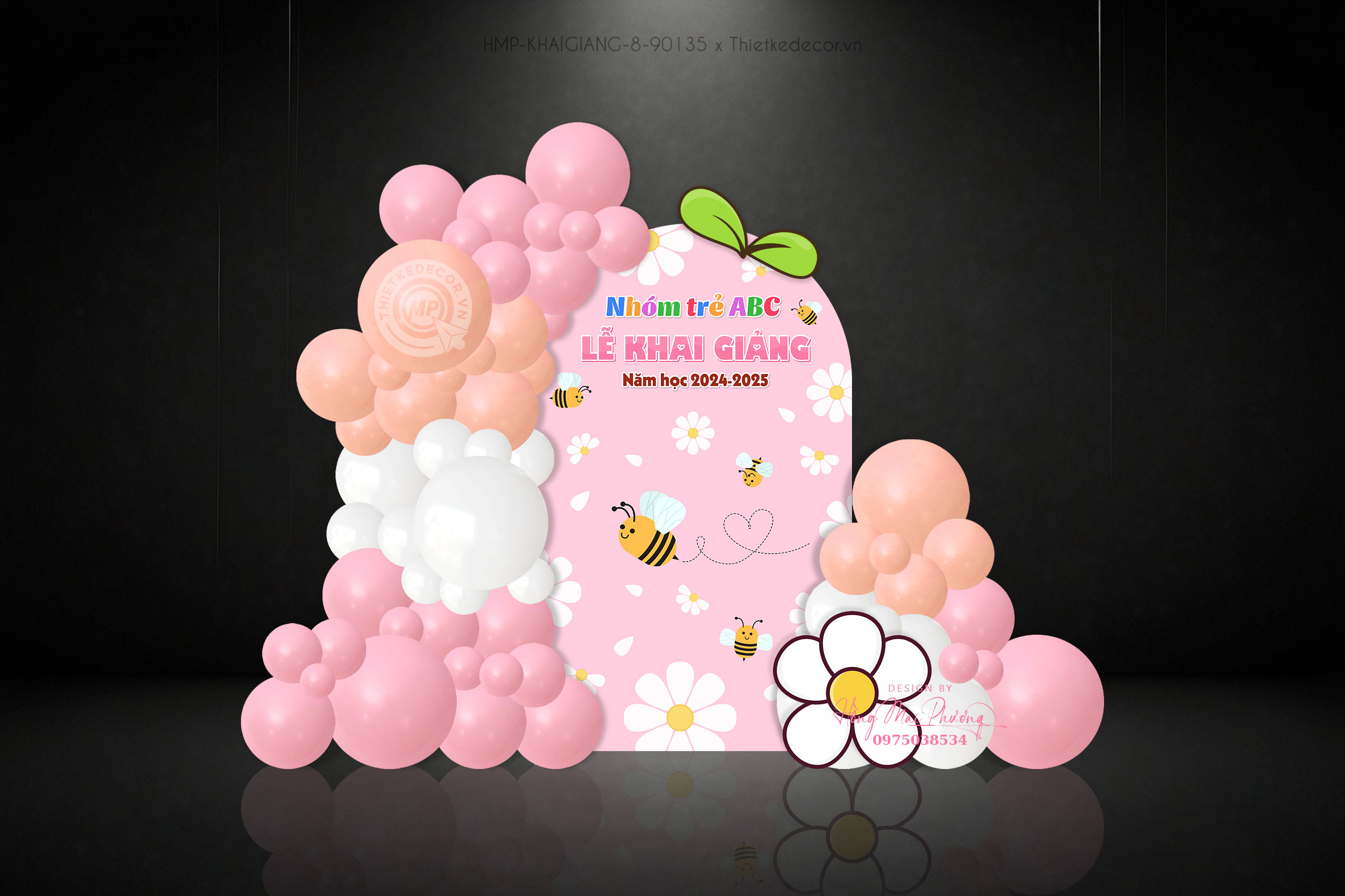 Khai giảng trường mầm non dễ thương tone hồng. Hoa cúc và những chú ong vàng.